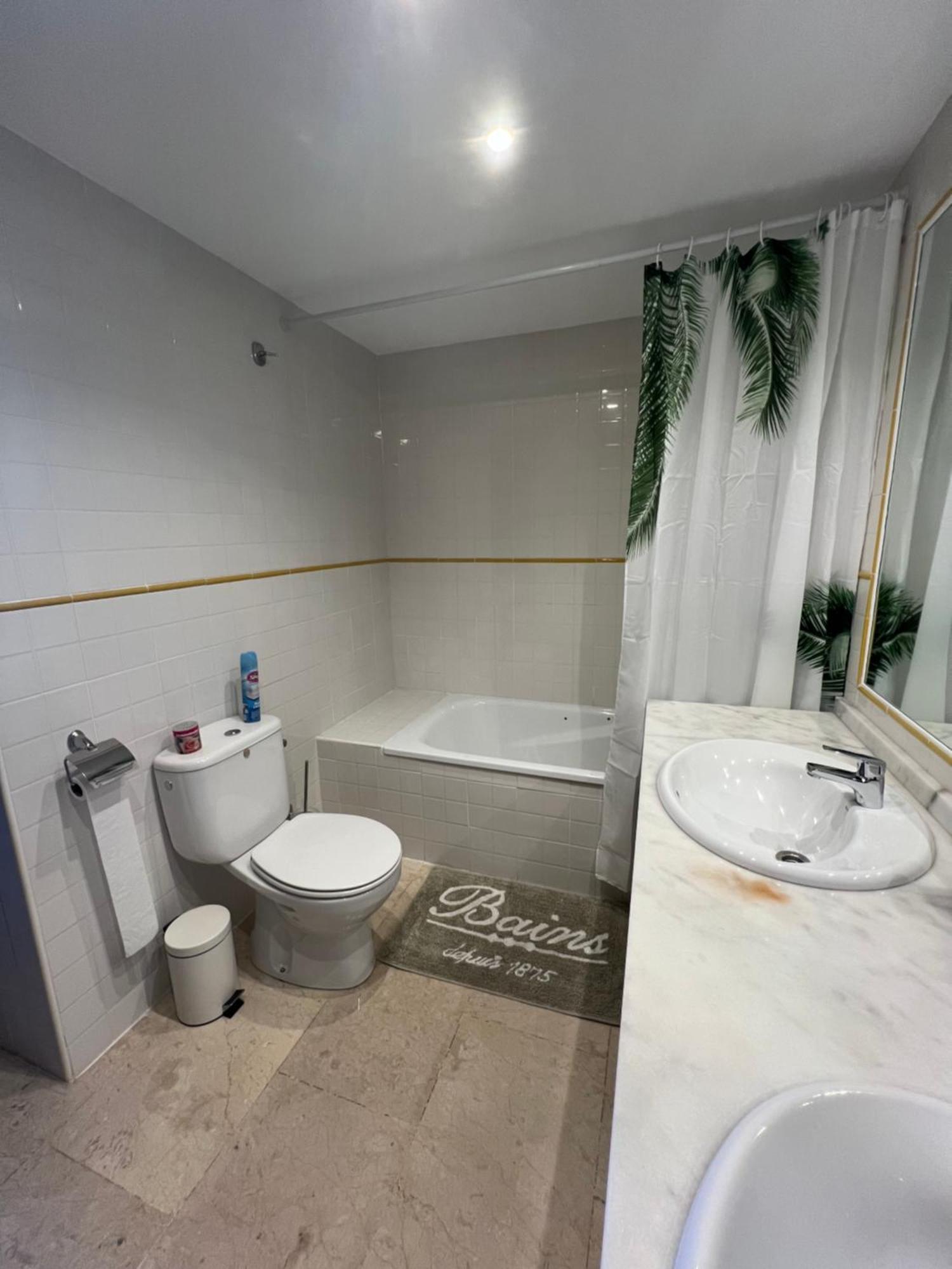 Punta Prima Nice Apartment With Sea Views Торевиеха Екстериор снимка
